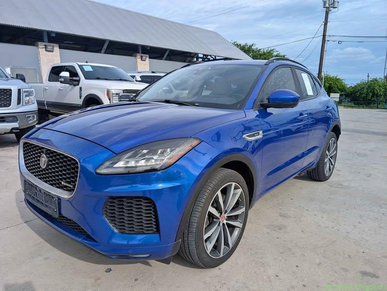2018 Jaguar E-PACE P300 R-Dynamic HSE Sport
