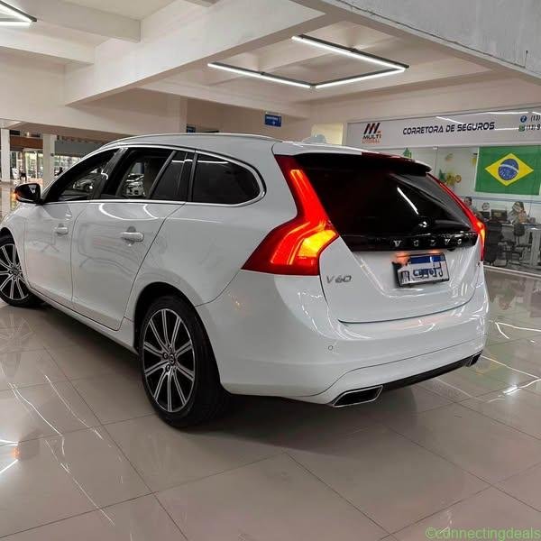 2018 Volvo V60