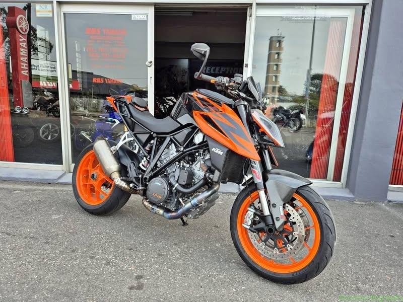 2019 KTM 1290 Super Duke R