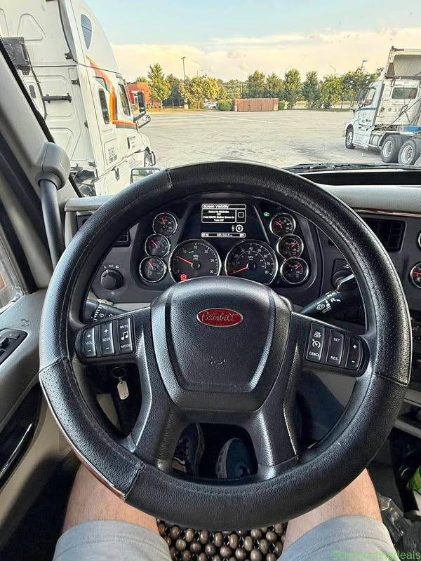 2019 Peterbilt 579