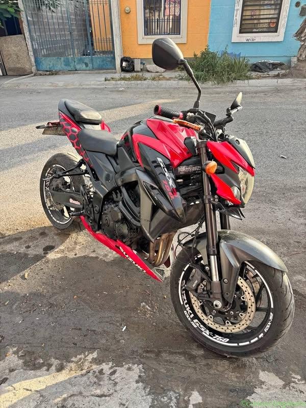 2019 Suzuki GSX-S
