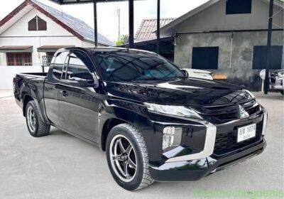 2020 Mitsubishi Triton Mega Cab GLX 2.5 M/T in Chiang Mai