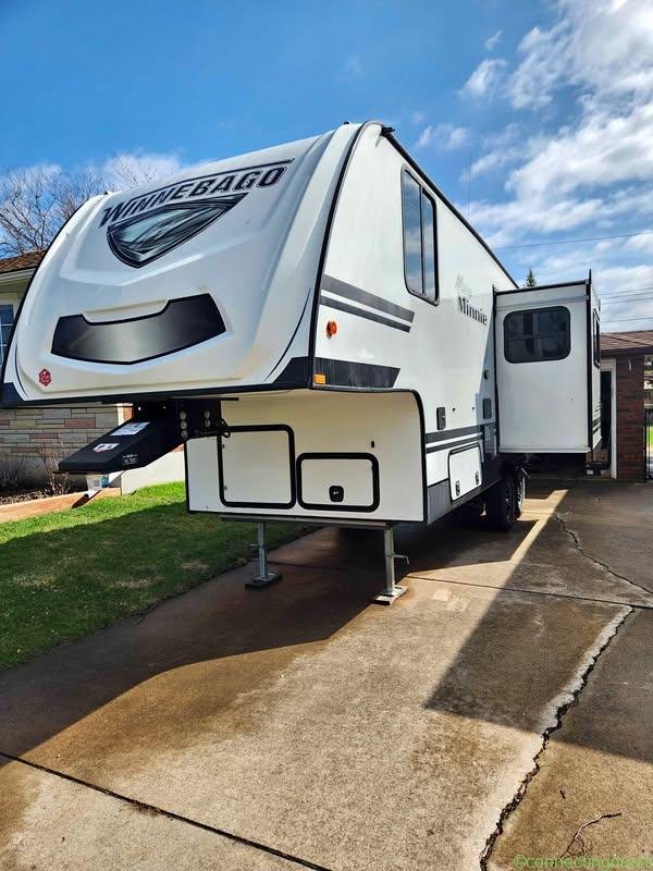 2020 Winnebago 2405rl micro minnie winnebago
