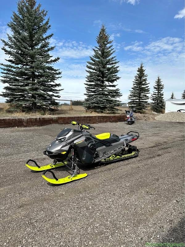 2023 Skid do Summit 850 turbo