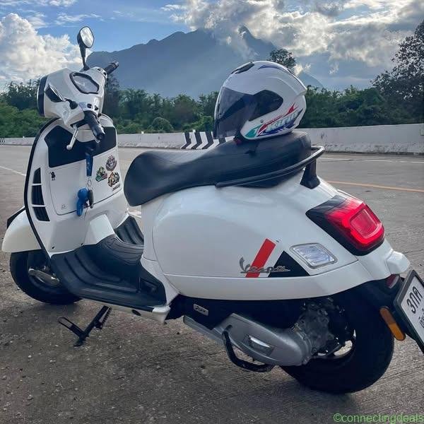 2023 Vespa GTS