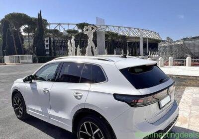 2024 Volkswagen Tiguan 1.5 eTSI DSG 150CV – R-Line in Rome