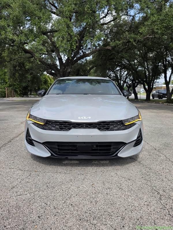 2025 Kia K5 EX Sedan 4D