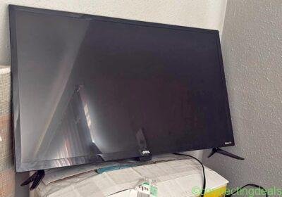 28" TV in Houston