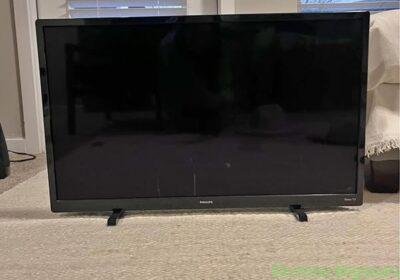 Free ad: 28in Philips-Roku TV in Austin. 28in Philips-Roku TV in Austin