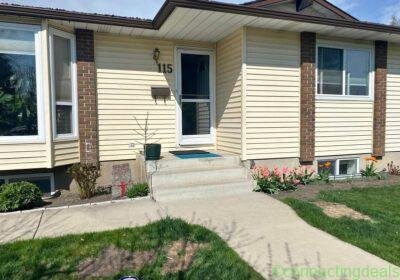 3 Beds 1.5 Baths - House in Calgary
