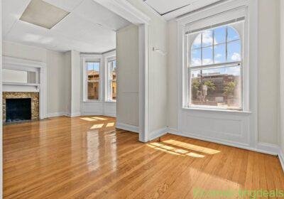 3 Beds 1 Bath - Apartment in Detroit