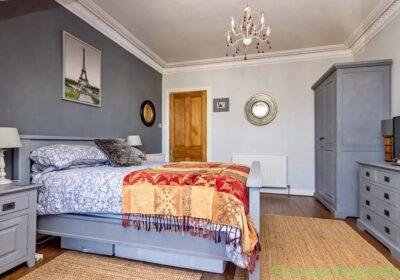 3 beds 1 bath Flat in Glasgow