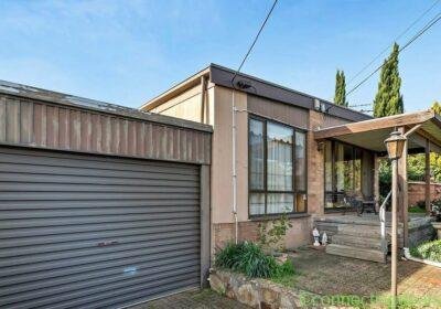 3 Beds 1 Bath House in Adelaide