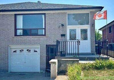 3 Beds 1 Bath - House in Toronto