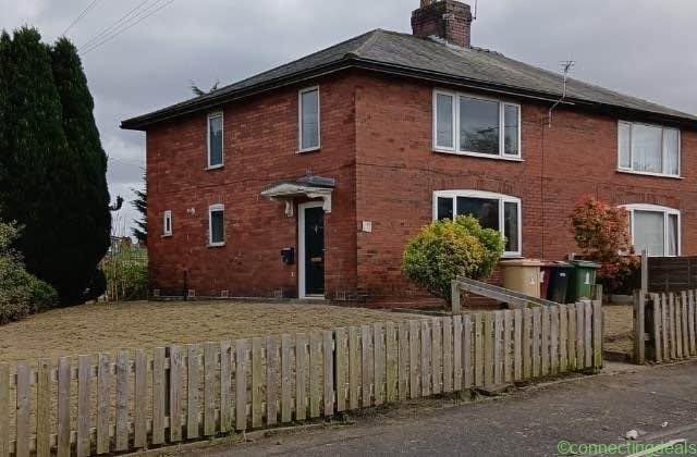 3 beds 1 bathroom – House