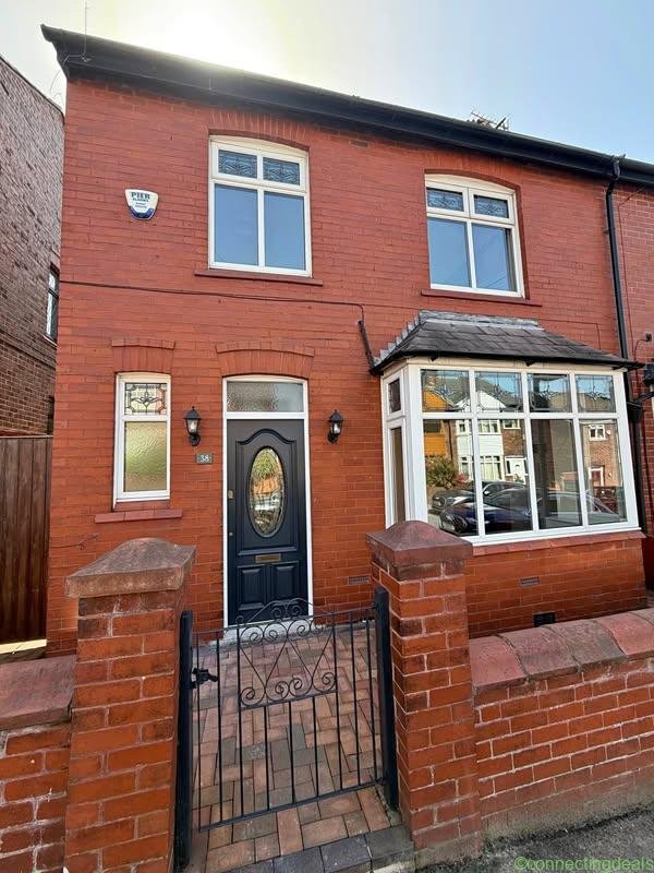 3 beds 1 bathroom – House