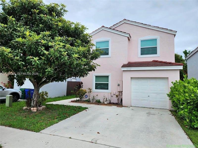 3 Beds 2.5 Baths – House