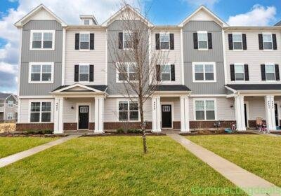 Free ad: 3 Beds 2.5 Baths Townhouse in Chicago. 3 Beds 2.5 Baths Townhouse in Chicago