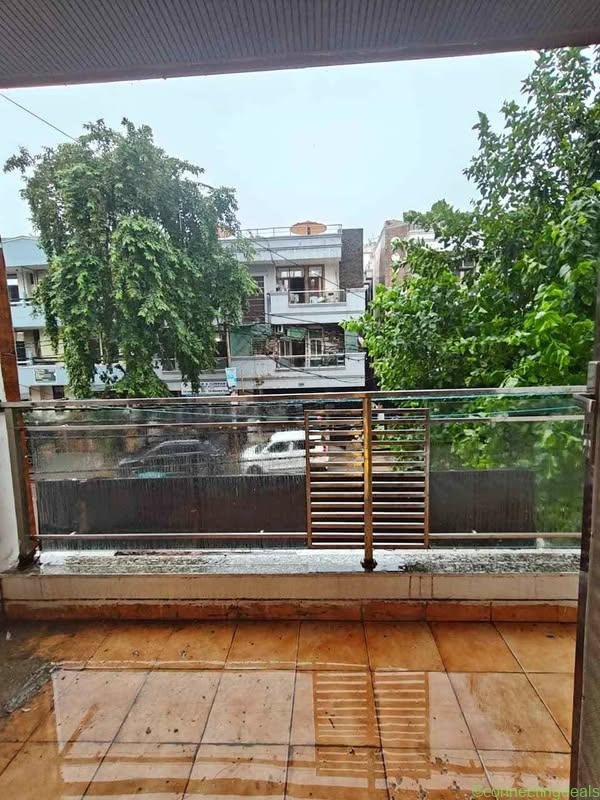 3 beds 2 bathrooms – Flat