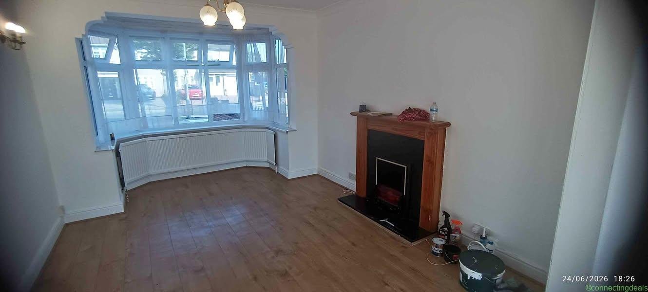 3 beds 2 bathrooms – House