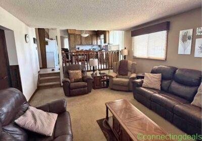Free ad: 3 Beds 2 Baths - House in Calgary. 3 Beds 2 Baths - House in Calgary