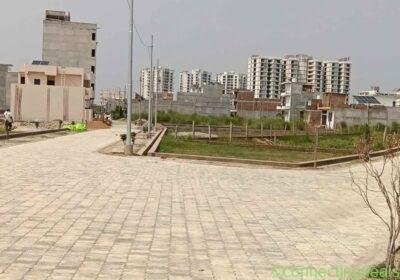 3 Beds 2 Baths - Townhouse in Kanpur