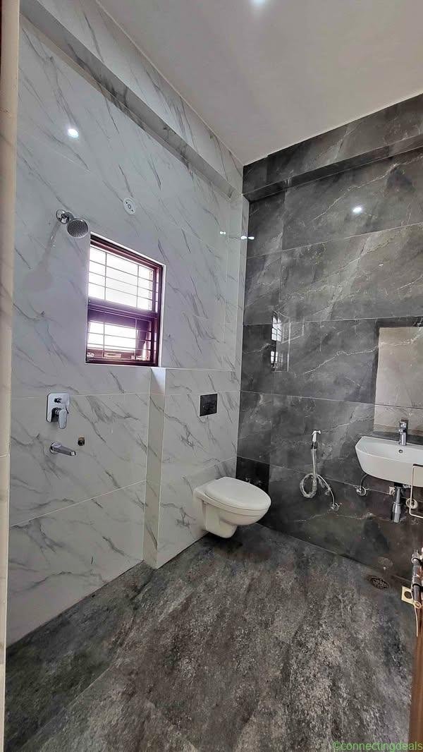 3 beds 3 bathrooms – Townhouse