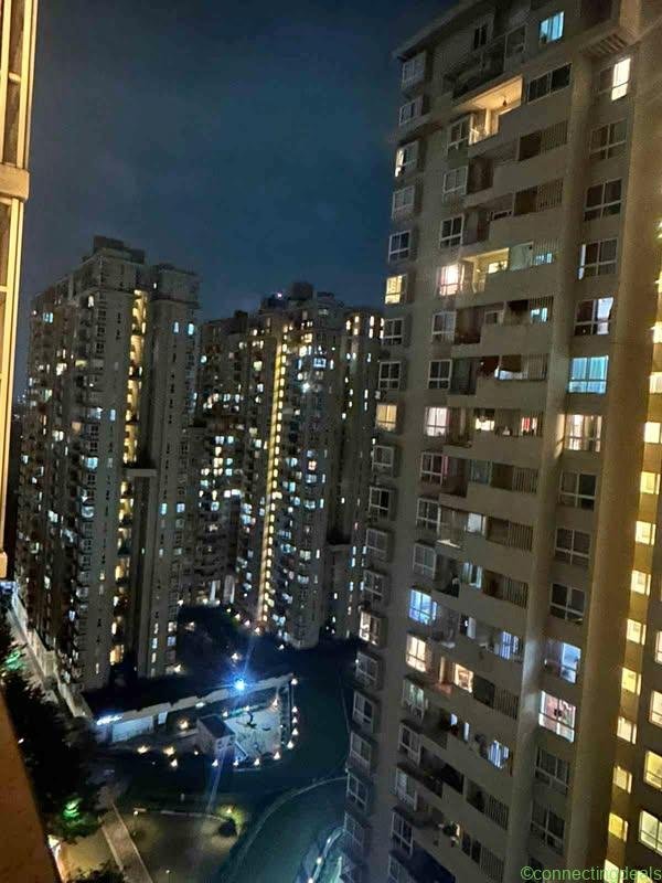 3 Beds 3 Baths – Apartment