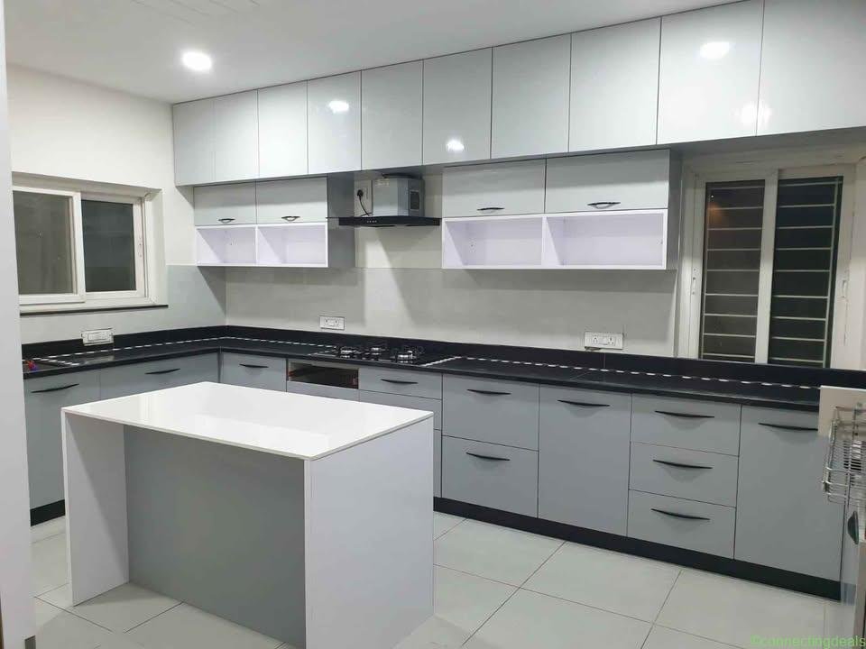 3 Beds 3 Baths – Apartment