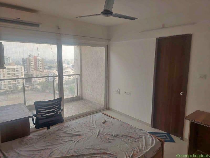 3 Beds 3 Baths – Apartment