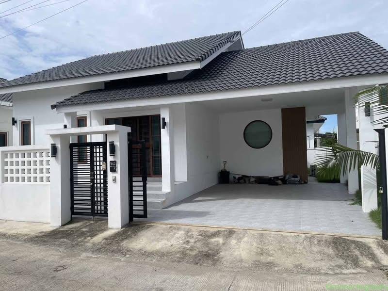 3 ห้องนอน 2 ห้องน้ำ – บ้าน