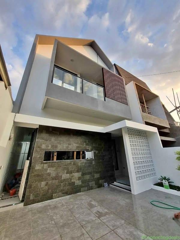 3 KT 2 KM – Rumah