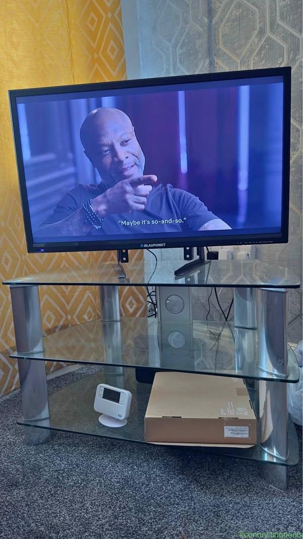 32 inch TV and TV stand