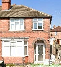 4 Beds 1 Bath House in Birmingham