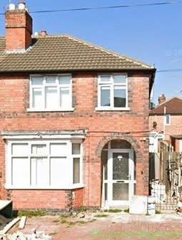 4 Beds 1 Bath House