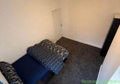 Free ad: 4 beds 1 bathroom – House in Birmingham. 4 beds 1 bathroom – House in Birmingham