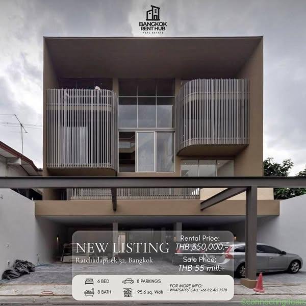 6 beds 8 baths House