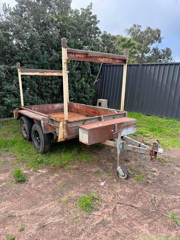 8×5 tandem