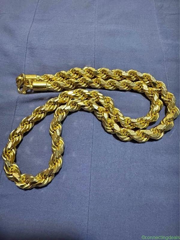 916 Gold