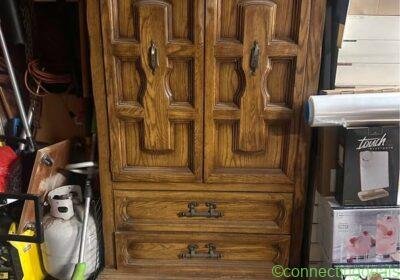 Free ad: A dresser in San Diego. A dresser in San Diego