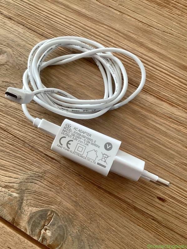 AC adapter. Input 100-240V Output 5.0V