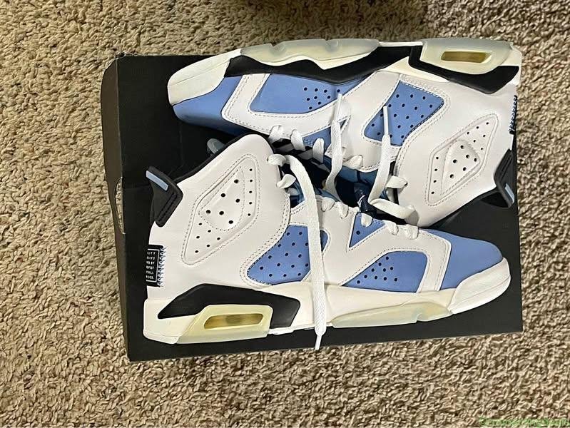 Air Jordan 6 Retro GS UNC White