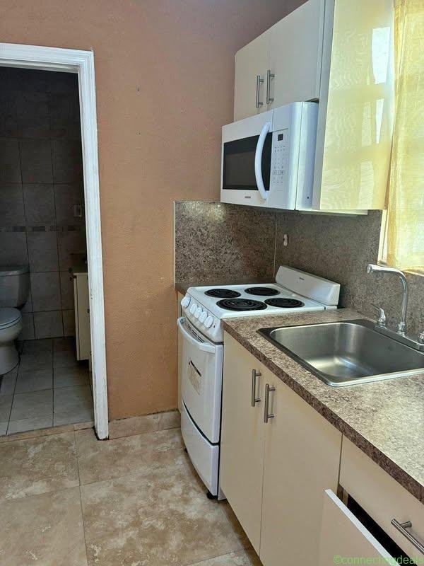 Alquilo un apartamento mediano