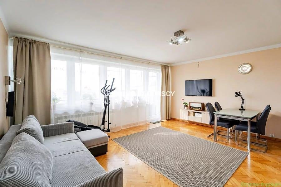 Apartament/mieszkanie: 3 sypialni, 1 łazienka
