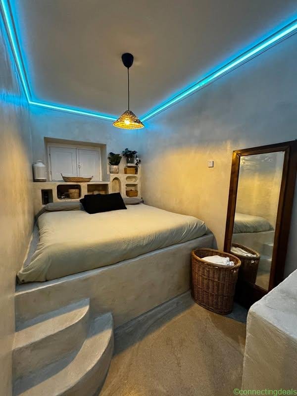 Apartamento/Condomínio com 1 quarto e 1 casa de