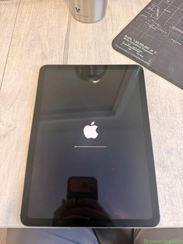 Apple iPad Air (5th gen.) 64GB Wi-Fi + Cellular