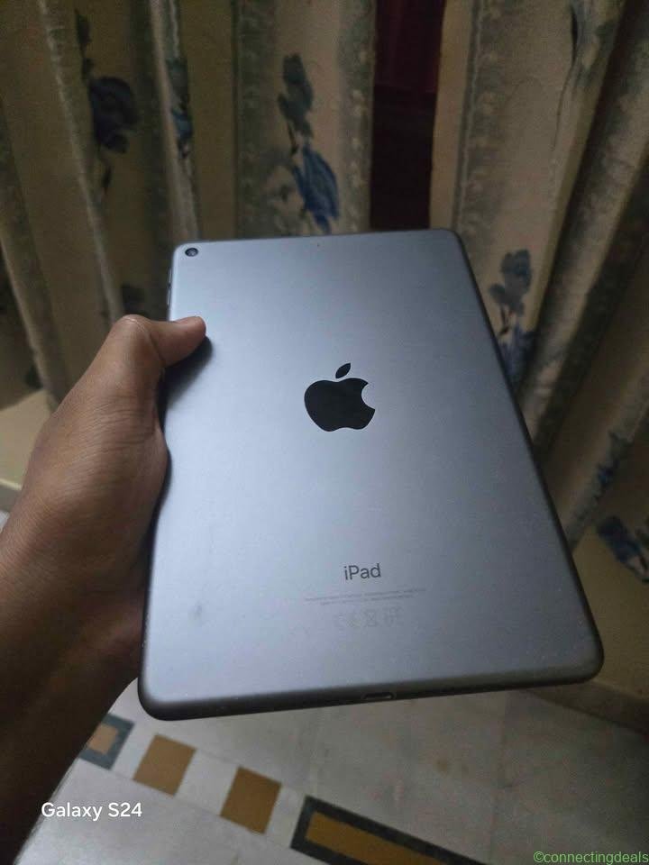 Apple IPad Mini 5 [64GB]
