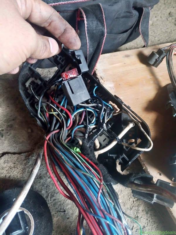 Auto electrician / mechanics