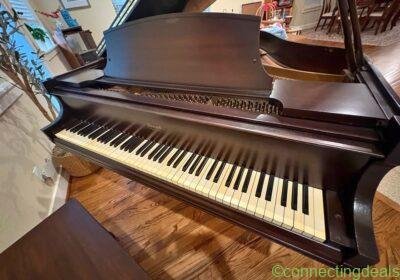 Free ad: Baby Grand Piano - Howard by Baldwin in Houston. Baby Grand Piano - Howard by Baldwin in Houston