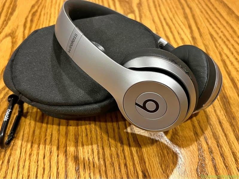 Beats Solo3 Wireless Headphones